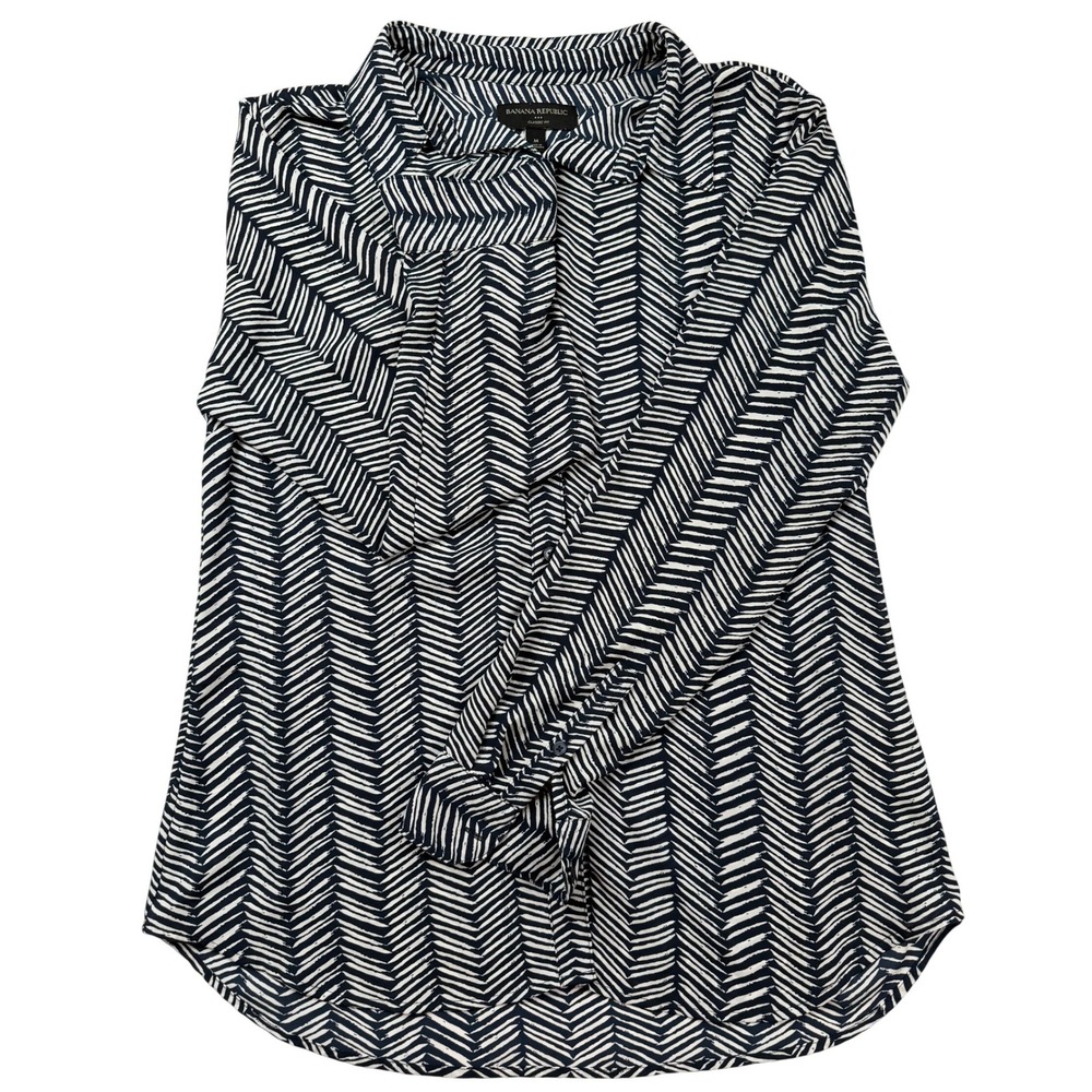 Banana Republic Womens Navy White Chevron Herringbone Button Down Shirt Medium